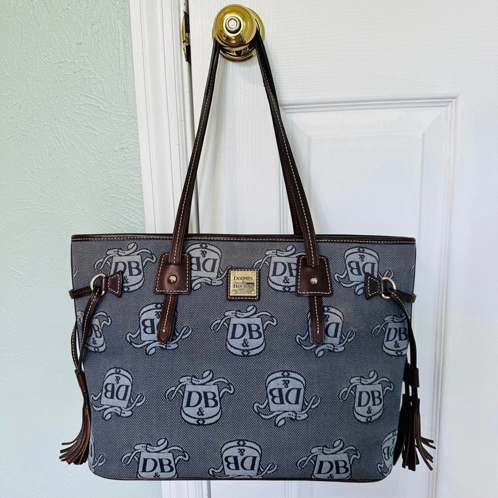 Dooney & Bourke Tote Bag